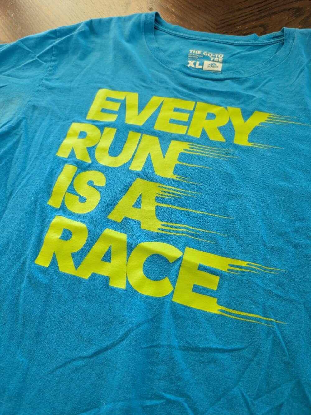 Adidas Athletic T-shirt Every Run Is A Race Men’s size XL blue/yellow